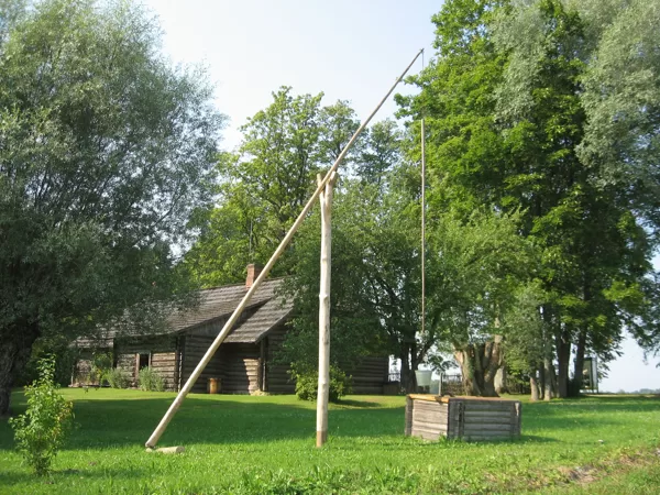 Aka ar svirksteni